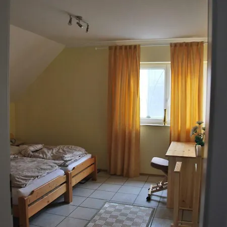 Kisberenyi Menedek Vendeghazak * Lippapuszta